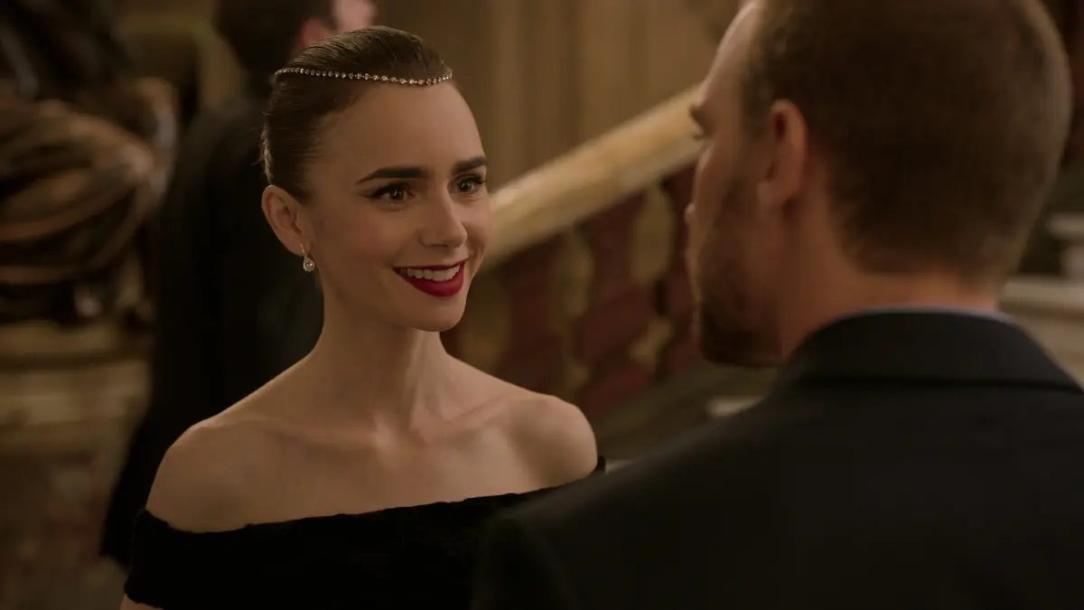 bg cover for Emily em Paris