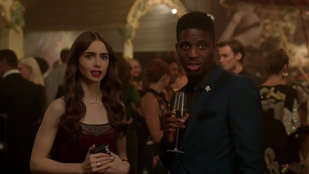 bg cover for Emily em Paris