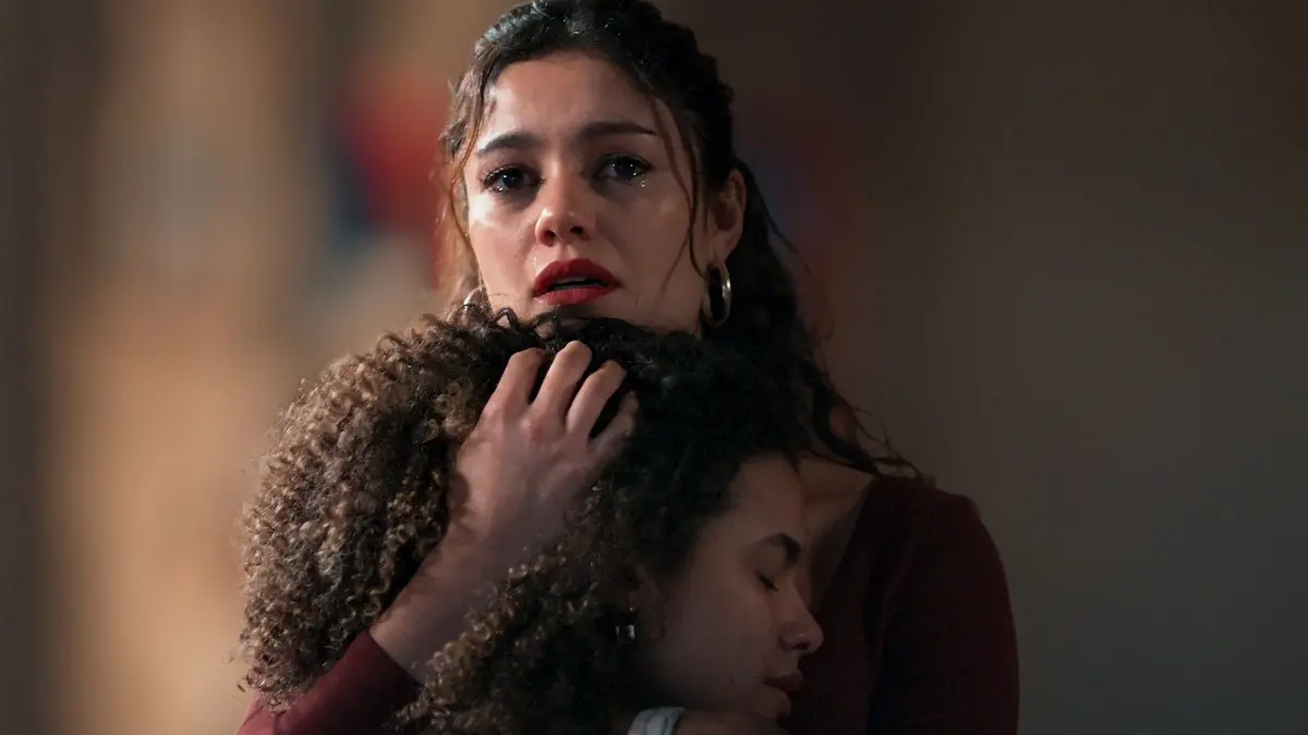 bg cover for Três Graças