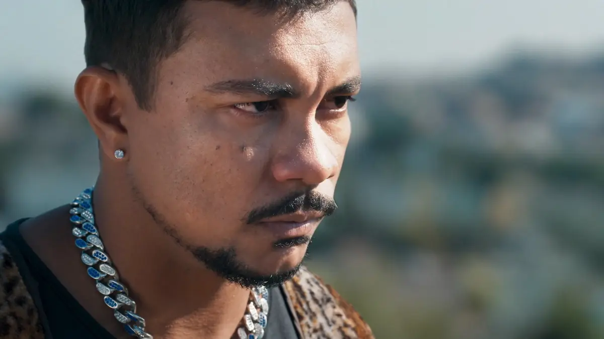 bg cover for Três Graças