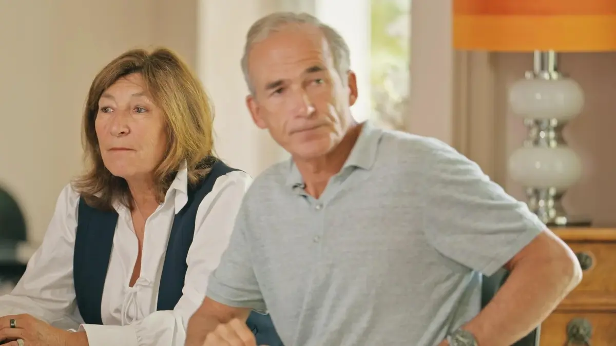 bg cover for Imóveis de Luxo em Família